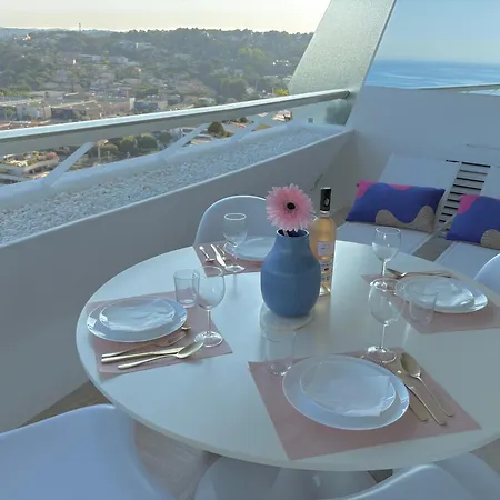 T3 Luxe Marina Baie Des Anges Vue Panoramique 빌뇌브루베